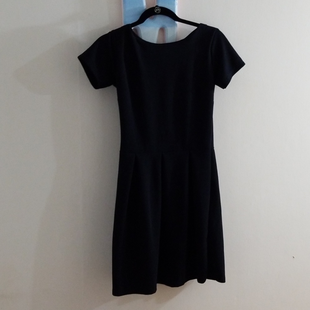 Dark blue textured dress